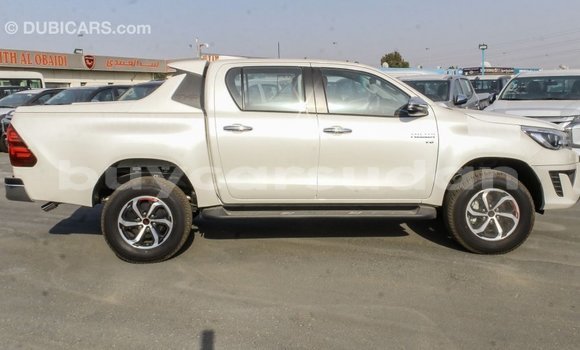 Buy Import Toyota Hilux White Car in Import - Dubai in Al Jazirah State Buy Import Toyota Hilux White Car in Import - Dubai in Al Jazirah State