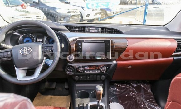 Buy Import Toyota Hilux White Car in Import - Dubai in Al Jazirah State Buy Import Toyota Hilux White Car in Import - Dubai in Al Jazirah State