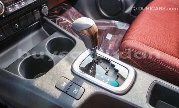 Buy Import Toyota Hilux White Car in Import - Dubai in Al Jazirah State Buy Import Toyota Hilux White Car in Import - Dubai in Al Jazirah State