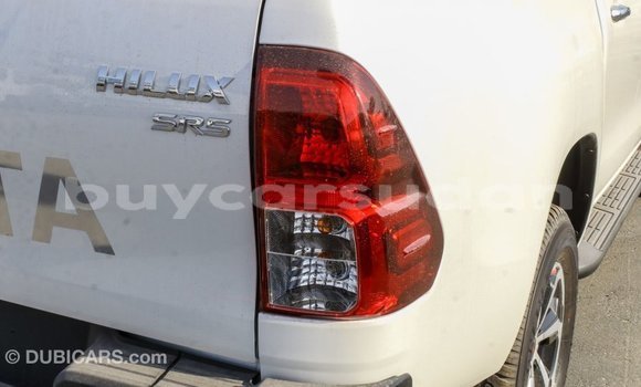 Buy Import Toyota Hilux White Car in Import - Dubai in Al Jazirah State Buy Import Toyota Hilux White Car in Import - Dubai in Al Jazirah State