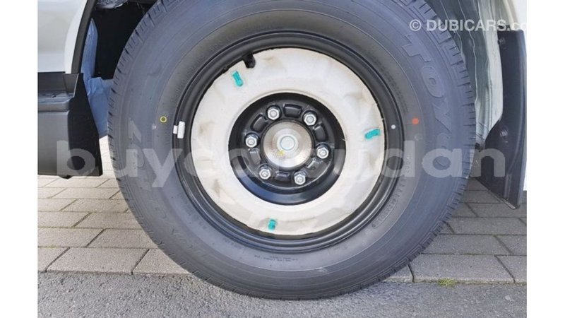 Big with watermark toyota hiace al jazirah state import dubai 2914