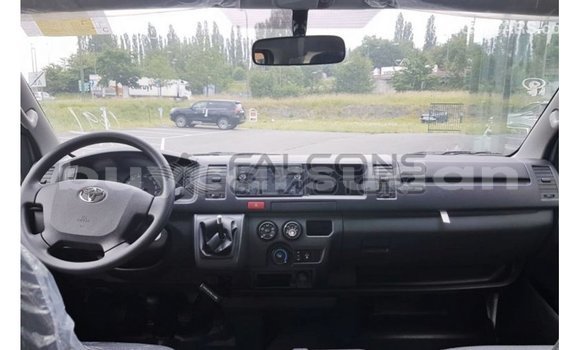 Buy Import Toyota Hiace White Car in Import - Dubai in Al Jazirah State Buy Import Toyota Hiace White Car in Import - Dubai in Al Jazirah State