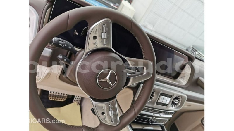 Big with watermark mercedes benz 190 al jazirah state import dubai 2918