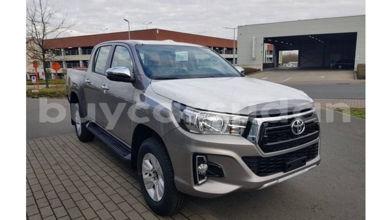 Big with watermark toyota hilux al jazirah state import dubai 2923