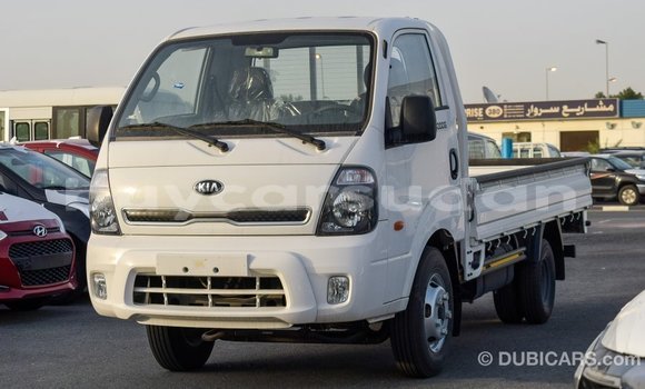 Buy Import Kia Carens White Car in Import - Dubai in Al Jazirah State Buy Import Kia Carens White Car in Import - Dubai in Al Jazirah State