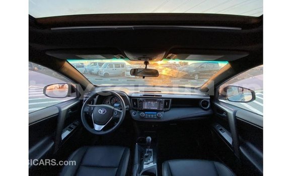 Buy Import Toyota HiAce Other Truck in Import - Dubai in Al Jazirah State Buy Import Toyota HiAce Other Truck in Import - Dubai in Al Jazirah State