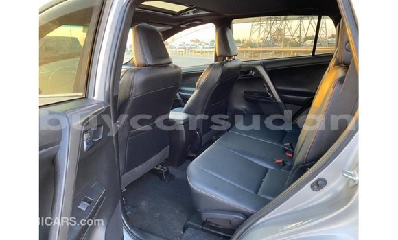 Buy Import Toyota HiAce Other Truck in Import - Dubai in Al Jazirah State Buy Import Toyota HiAce Other Truck in Import - Dubai in Al Jazirah State