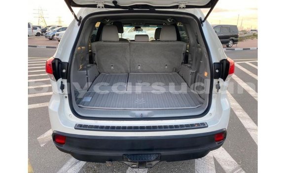 Buy Import Toyota Highlander White Car in Import - Dubai in Al Jazirah State Buy Import Toyota Highlander White Car in Import - Dubai in Al Jazirah State