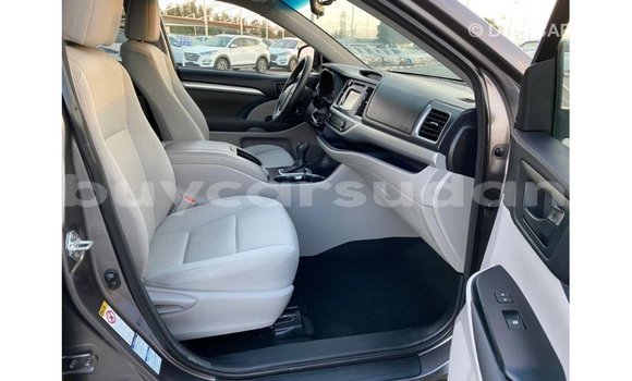 Buy Import Toyota Highlander Other Car in Import - Dubai in Al Jazirah State Buy Import Toyota Highlander Other Car in Import - Dubai in Al Jazirah State