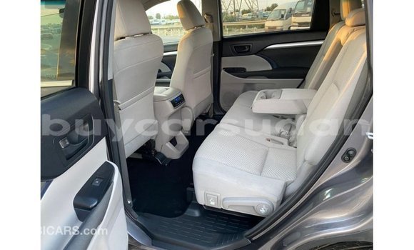 Buy Import Toyota Highlander Other Car in Import - Dubai in Al Jazirah State Buy Import Toyota Highlander Other Car in Import - Dubai in Al Jazirah State