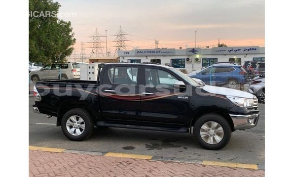 Acheter Import Voiture Toyota Hilux Noir à Import - Dubai, État d'Al Jazirah Acheter Import Voiture Toyota Hilux Noir à Import - Dubai, État d'Al Jazirah