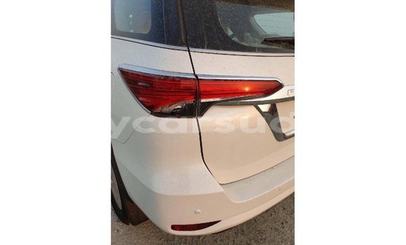 Buy Import Toyota Fortuner White Car in Import - Dubai in Al Jazirah State Buy Import Toyota Fortuner White Car in Import - Dubai in Al Jazirah State