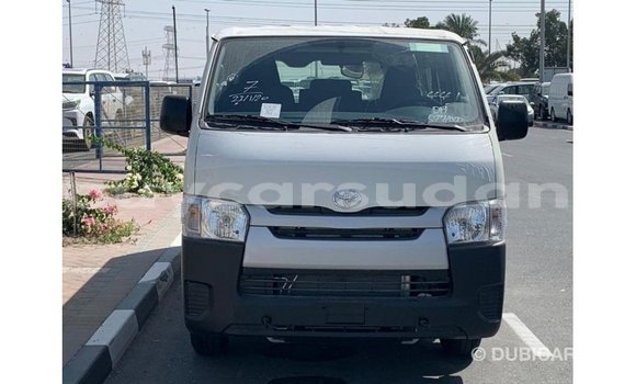 Buy Import Toyota Hiace White Car in Import - Dubai in Al Jazirah State Buy Import Toyota Hiace White Car in Import - Dubai in Al Jazirah State