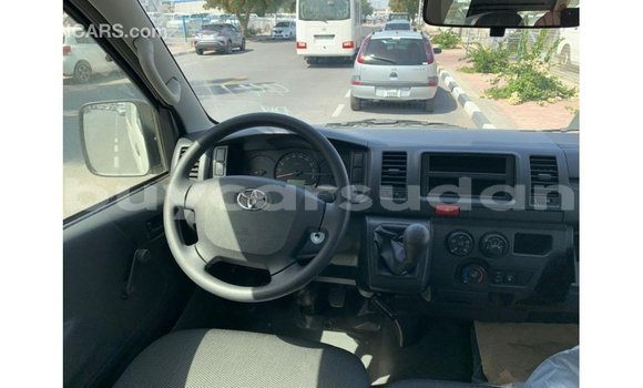 Buy Import Toyota Hiace White Car in Import - Dubai in Al Jazirah State Buy Import Toyota Hiace White Car in Import - Dubai in Al Jazirah State