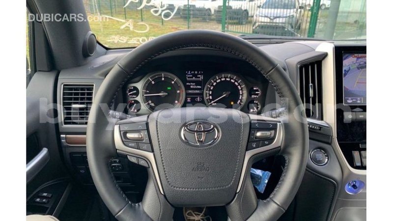 Big with watermark toyota land cruiser al jazirah state import dubai 2948