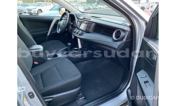 Buy Import Toyota HiAce Other Truck in Import - Dubai in Al Jazirah State Buy Import Toyota HiAce Other Truck in Import - Dubai in Al Jazirah State