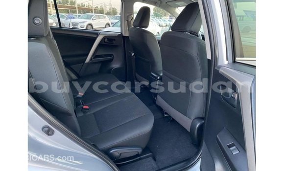 Buy Import Toyota HiAce Other Truck in Import - Dubai in Al Jazirah State Buy Import Toyota HiAce Other Truck in Import - Dubai in Al Jazirah State