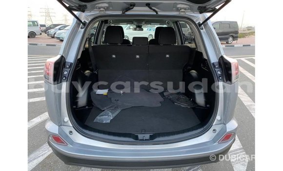 Buy Import Toyota HiAce Other Truck in Import - Dubai in Al Jazirah State Buy Import Toyota HiAce Other Truck in Import - Dubai in Al Jazirah State