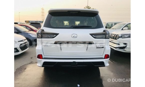Buy Import Lexus LX White Car in Import - Dubai in Al Jazirah State Buy Import Lexus LX White Car in Import - Dubai in Al Jazirah State