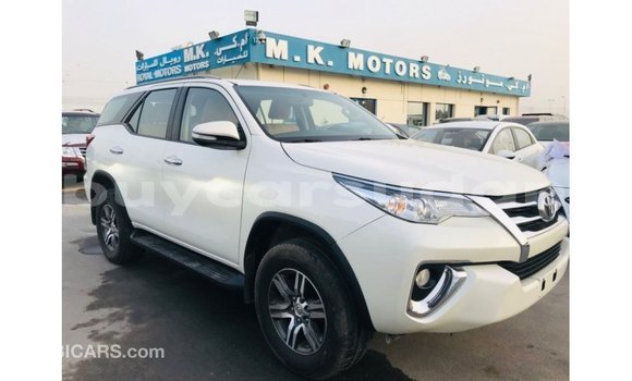 Buy Import Toyota Fortuner White Car in Import - Dubai in Al Jazirah State Buy Import Toyota Fortuner White Car in Import - Dubai in Al Jazirah State