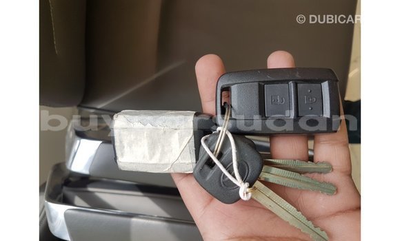 Buy Import Toyota Land Cruiser Beige Car in Import - Dubai in Al Jazirah State Buy Import Toyota Land Cruiser Beige Car in Import - Dubai in Al Jazirah State