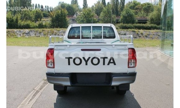 Buy Import Toyota Hilux White Car in Import - Dubai in Al Jazirah State Buy Import Toyota Hilux White Car in Import - Dubai in Al Jazirah State