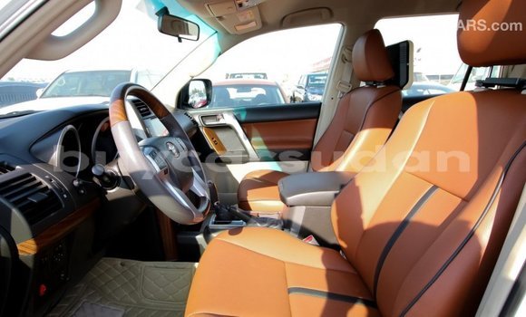 Buy Import Toyota Prado White Car in Import - Dubai in Al Jazirah State Buy Import Toyota Prado White Car in Import - Dubai in Al Jazirah State