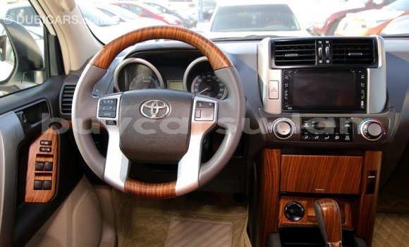 Buy Import Toyota Prado White Car in Import - Dubai in Al Jazirah State Buy Import Toyota Prado White Car in Import - Dubai in Al Jazirah State