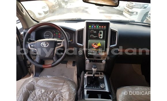 Buy Import Toyota Land Cruiser Other Car in Import - Dubai in Al Jazirah State Buy Import Toyota Land Cruiser Other Car in Import - Dubai in Al Jazirah State