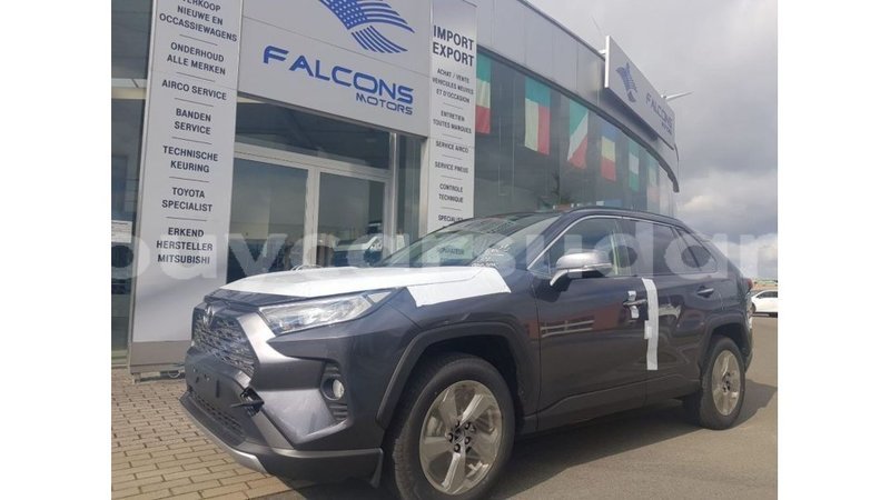 Big with watermark toyota hiace al jazirah state import dubai 2990