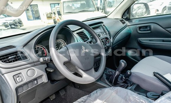 Buy Import Mitsubishi L200 White Car in Import - Dubai in Al Jazirah State Buy Import Mitsubishi L200 White Car in Import - Dubai in Al Jazirah State