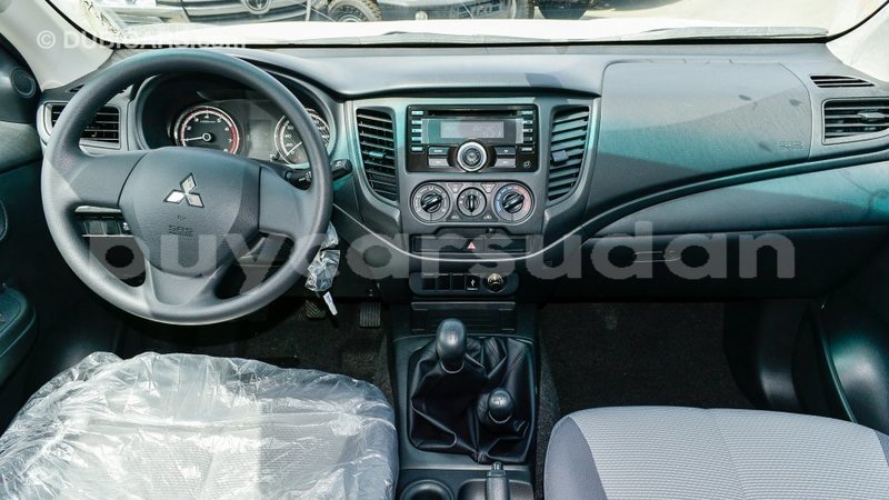 Big with watermark mitsubishi l200 al jazirah state import dubai 2996