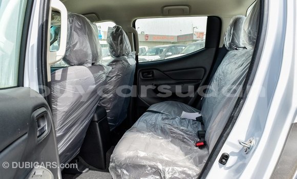 Buy Import Mitsubishi L200 White Car in Import - Dubai in Al Jazirah State Buy Import Mitsubishi L200 White Car in Import - Dubai in Al Jazirah State