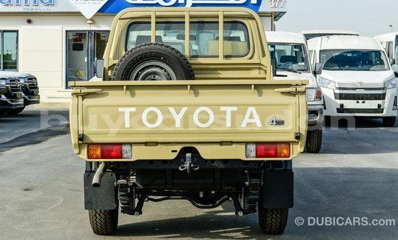 Buy Import Toyota Land Cruiser Beige Car in Import - Dubai in Al Jazirah State Buy Import Toyota Land Cruiser Beige Car in Import - Dubai in Al Jazirah State