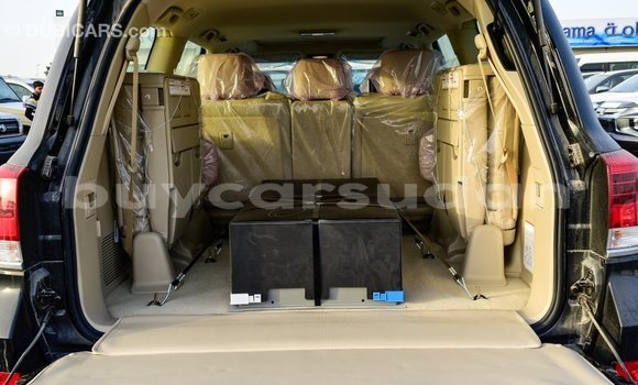 Buy Import Toyota Land Cruiser Black Car in Import - Dubai in Al Jazirah State Buy Import Toyota Land Cruiser Black Car in Import - Dubai in Al Jazirah State