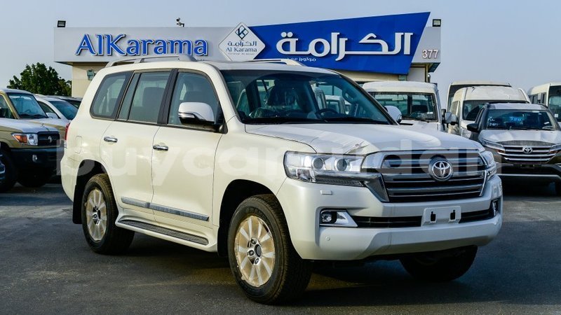 Big with watermark toyota land cruiser al jazirah state import dubai 3005