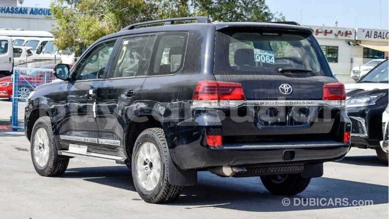 Big with watermark toyota land cruiser al jazirah state import dubai 3006