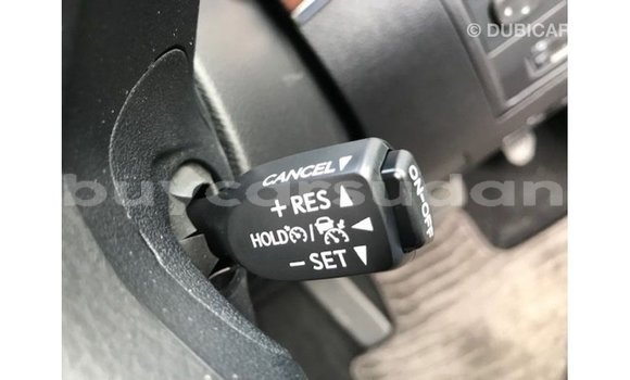 Buy Import Toyota Land Cruiser White Car in Import - Dubai in Al Jazirah State Buy Import Toyota Land Cruiser White Car in Import - Dubai in Al Jazirah State