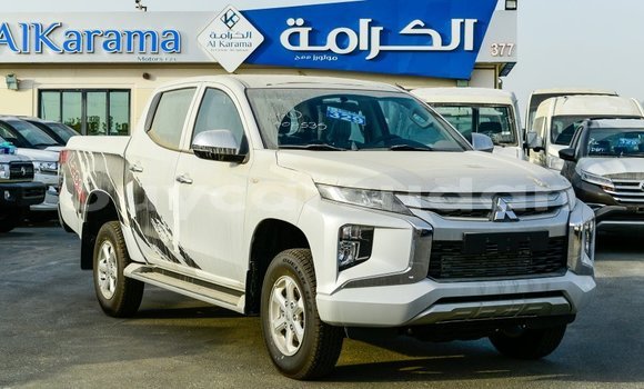 Buy Import Mitsubishi L200 White Car in Import - Dubai in Al Jazirah State Buy Import Mitsubishi L200 White Car in Import - Dubai in Al Jazirah State