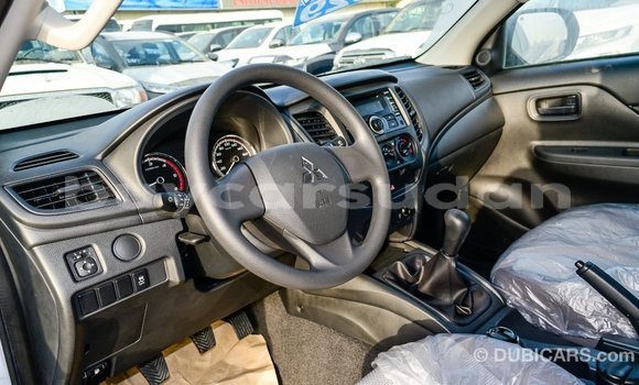 Buy Import Mitsubishi L200 White Car in Import - Dubai in Al Jazirah State Buy Import Mitsubishi L200 White Car in Import - Dubai in Al Jazirah State