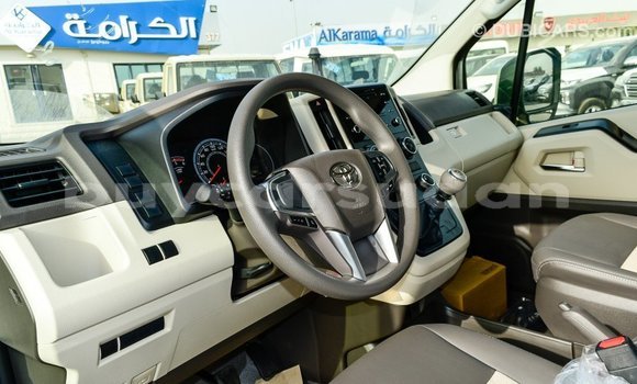 Buy Import Toyota Hiace White Car in Import - Dubai in Al Jazirah State Buy Import Toyota Hiace White Car in Import - Dubai in Al Jazirah State