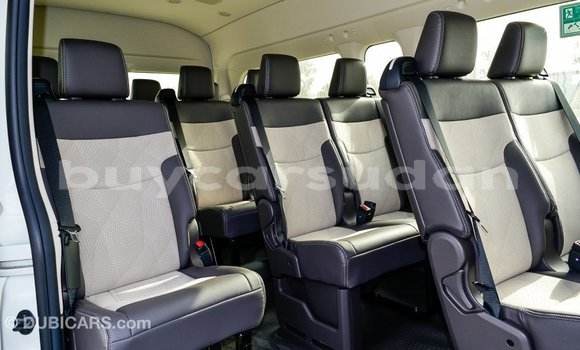 Buy Import Toyota Hiace White Car in Import - Dubai in Al Jazirah State Buy Import Toyota Hiace White Car in Import - Dubai in Al Jazirah State