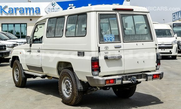 Buy Import Toyota Land Cruiser White Car in Import - Dubai in Al Jazirah State Buy Import Toyota Land Cruiser White Car in Import - Dubai in Al Jazirah State