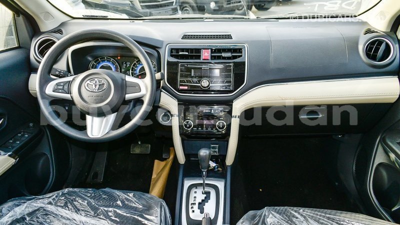 Big with watermark toyota rush al jazirah state import dubai 3015