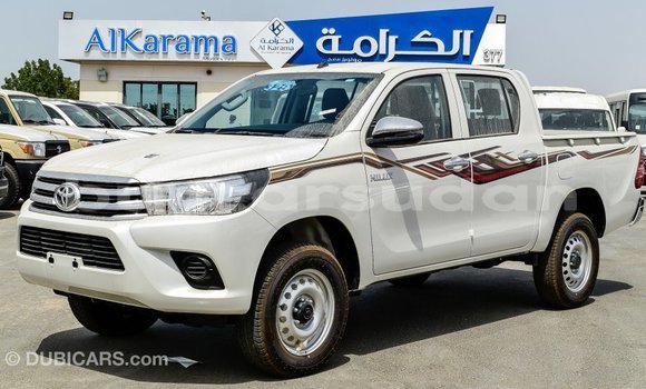 Buy Import Toyota Hilux White Car in Import - Dubai in Al Jazirah State Buy Import Toyota Hilux White Car in Import - Dubai in Al Jazirah State