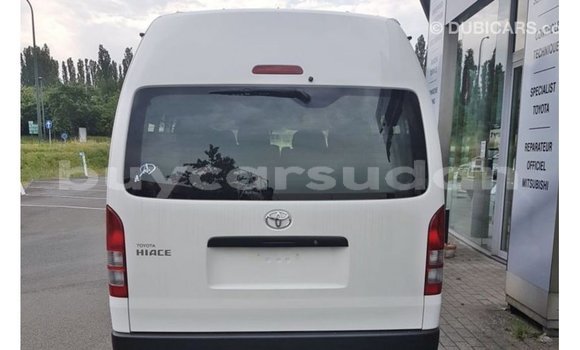 Buy Import Toyota Hiace White Car in Import - Dubai in Al Jazirah State Buy Import Toyota Hiace White Car in Import - Dubai in Al Jazirah State