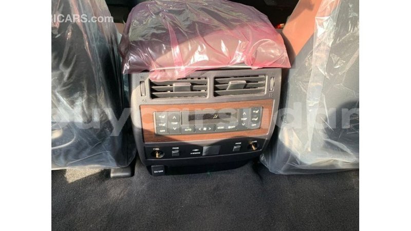 Big with watermark toyota land cruiser al jazirah state import dubai 3034