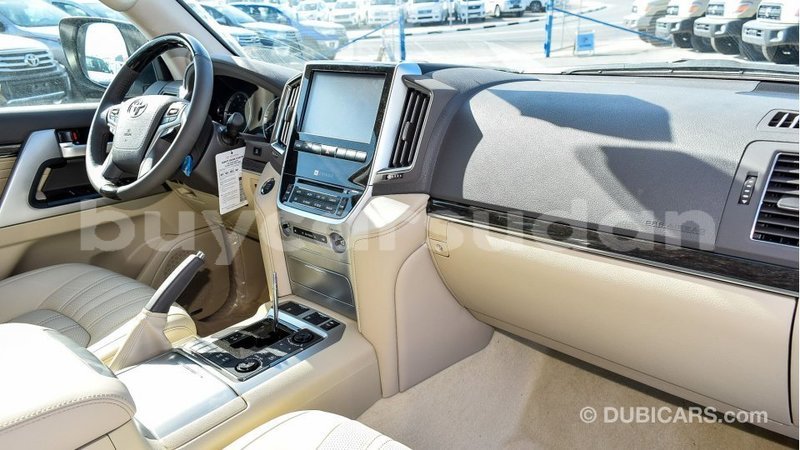 Big with watermark toyota land cruiser al jazirah state import dubai 3051