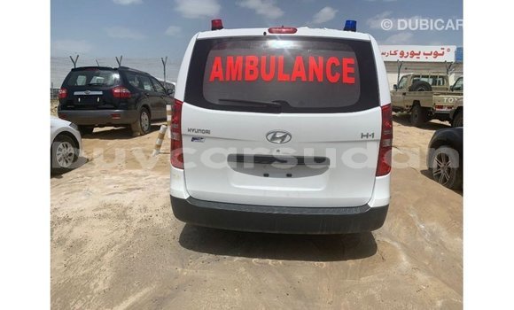 Buy Import Hyundai Accent White Car in Import - Dubai in Al Jazirah State Buy Import Hyundai Accent White Car in Import - Dubai in Al Jazirah State