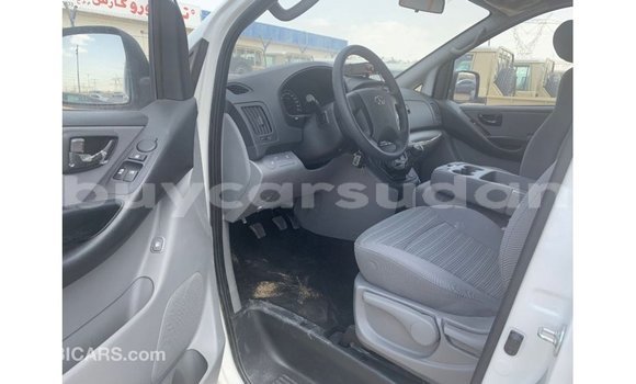 Buy Import Hyundai Accent White Car in Import - Dubai in Al Jazirah State Buy Import Hyundai Accent White Car in Import - Dubai in Al Jazirah State